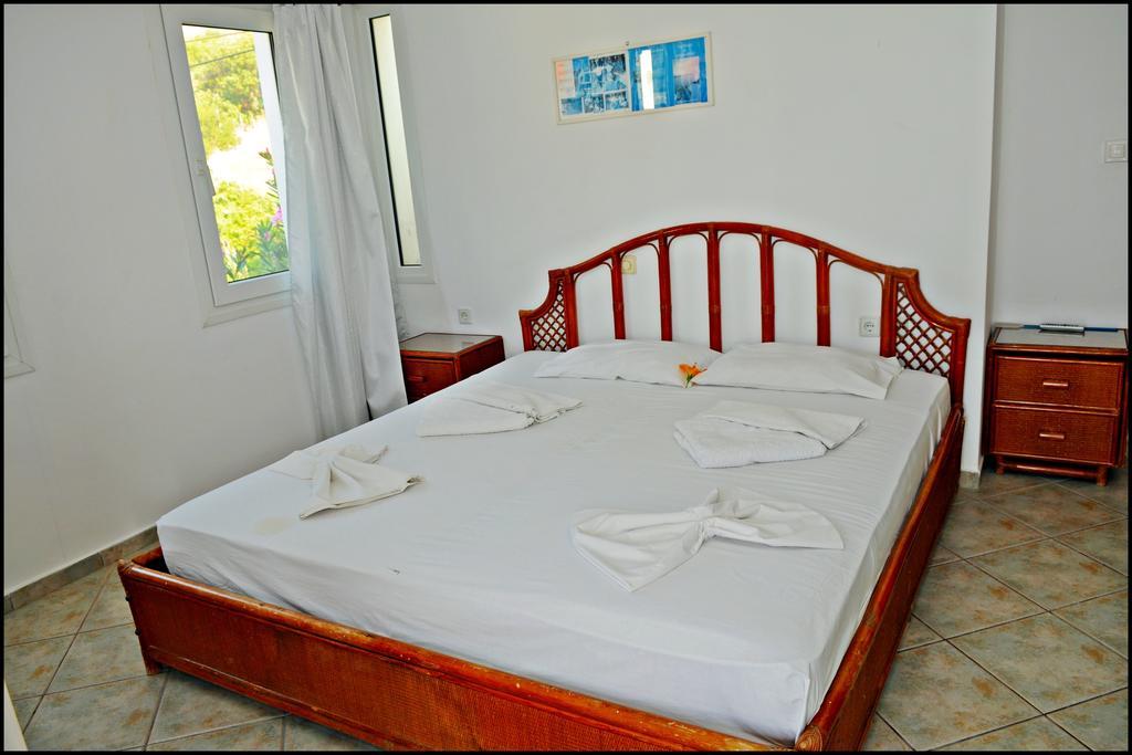 Posidonio Hotel Klima  Room photo